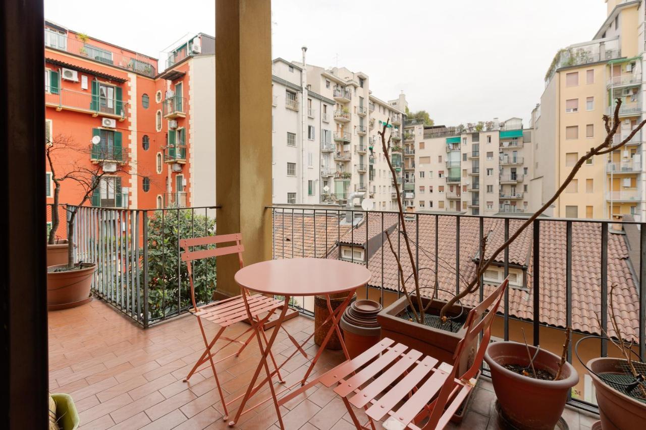 Cozy Apt With Balcony - Porta Romana District Milan Bagian luar foto